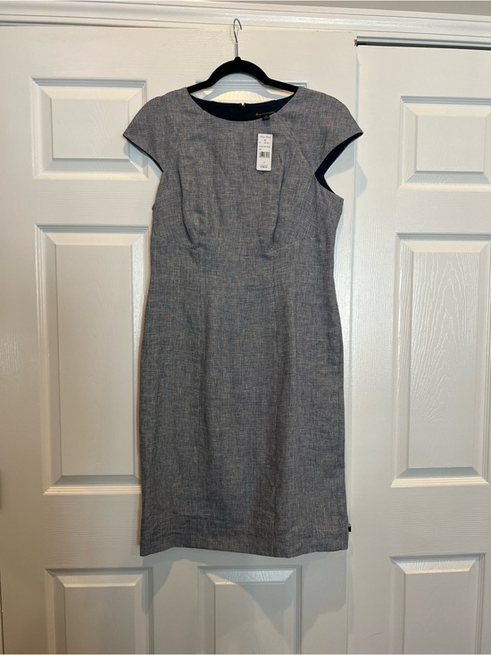 Brooks Brothers Dresses & Skirts - Brooks Brothers Gray Cap-Sleeve Sheath Dress